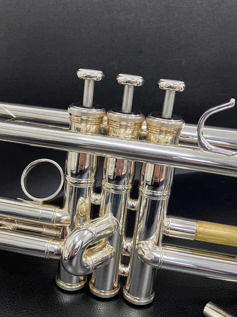 YAMAHA トランペットYTR-8335r Xeon ハードケース付き