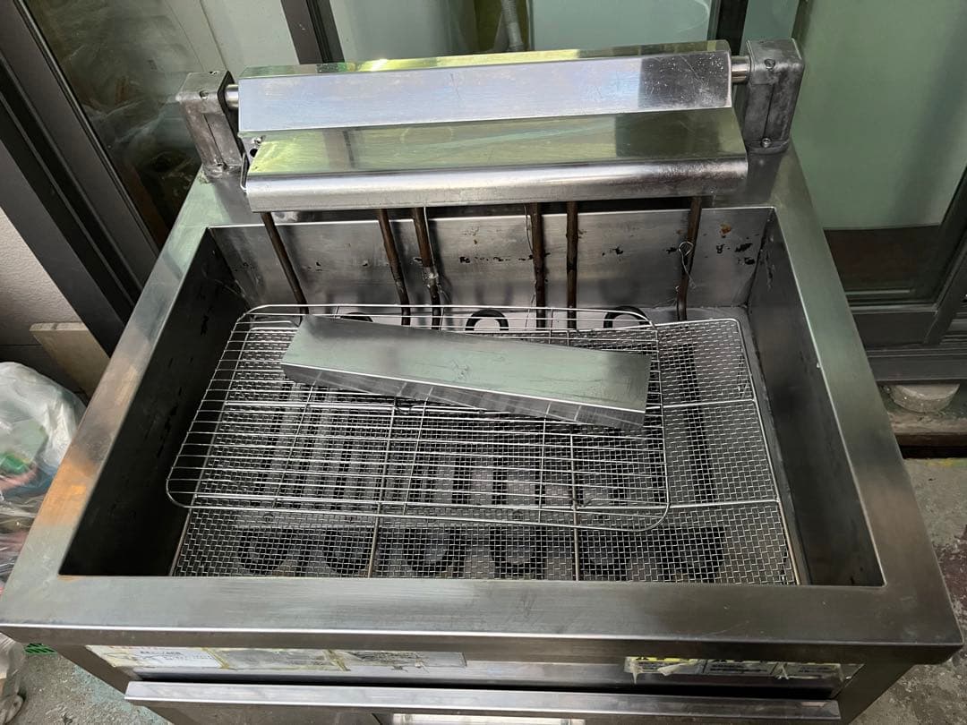 業務用 フライヤー