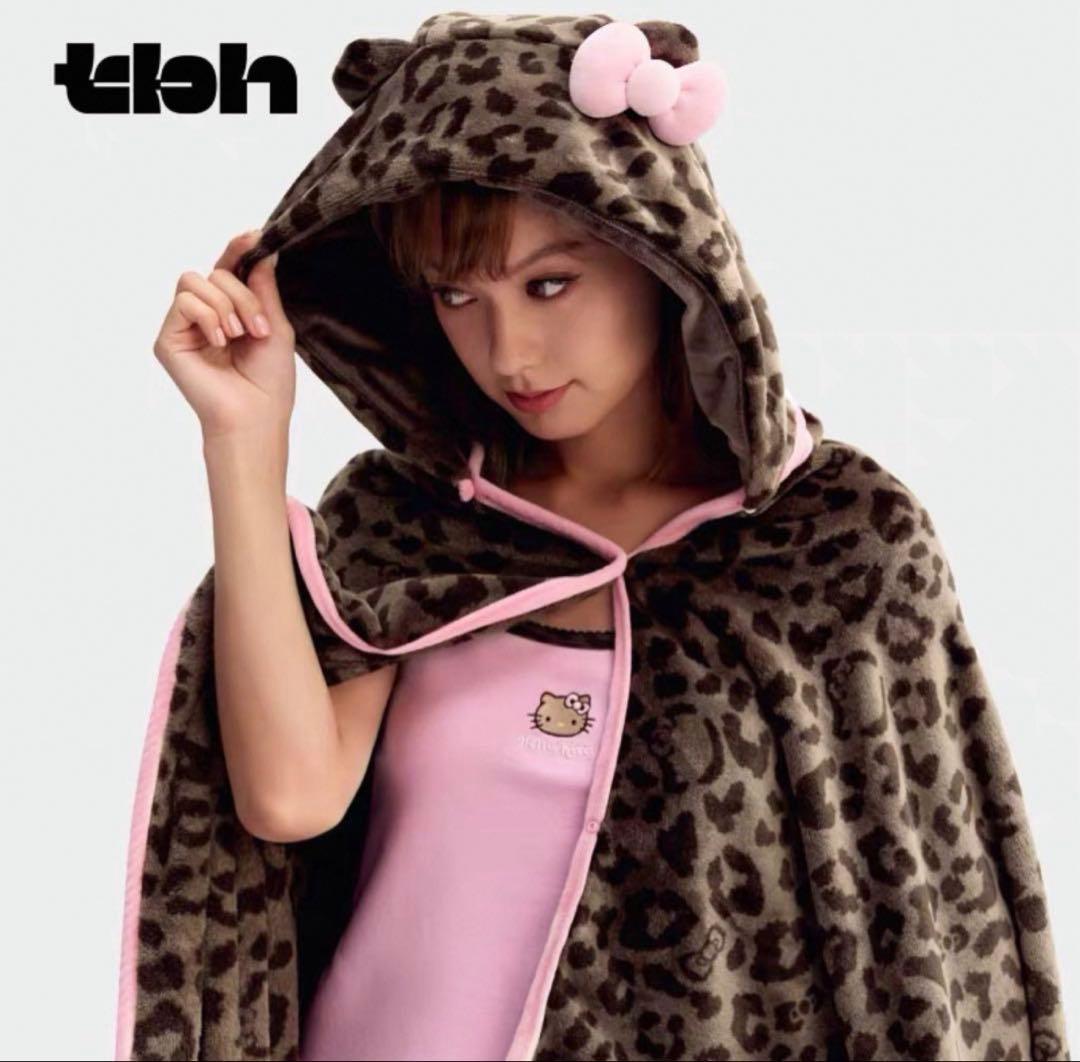 海外限定Hello Kitty x TBH お昼寝用ブランケット