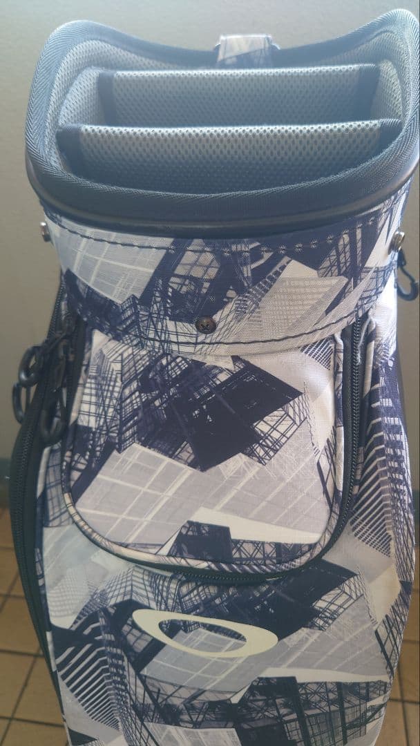 OAKLEY BG キャディーバッグ 13.0 WHITE DIGITAL