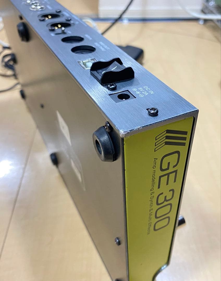 ギター MOOER GE300