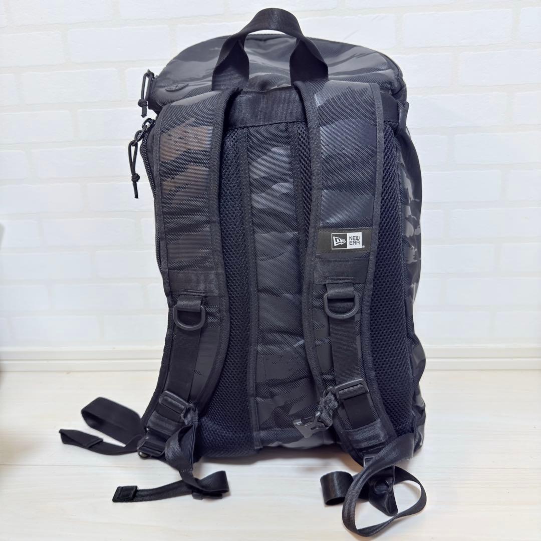 【美品】ヤクルトスワローズ NEWERAコラボリュック swallowsブラック