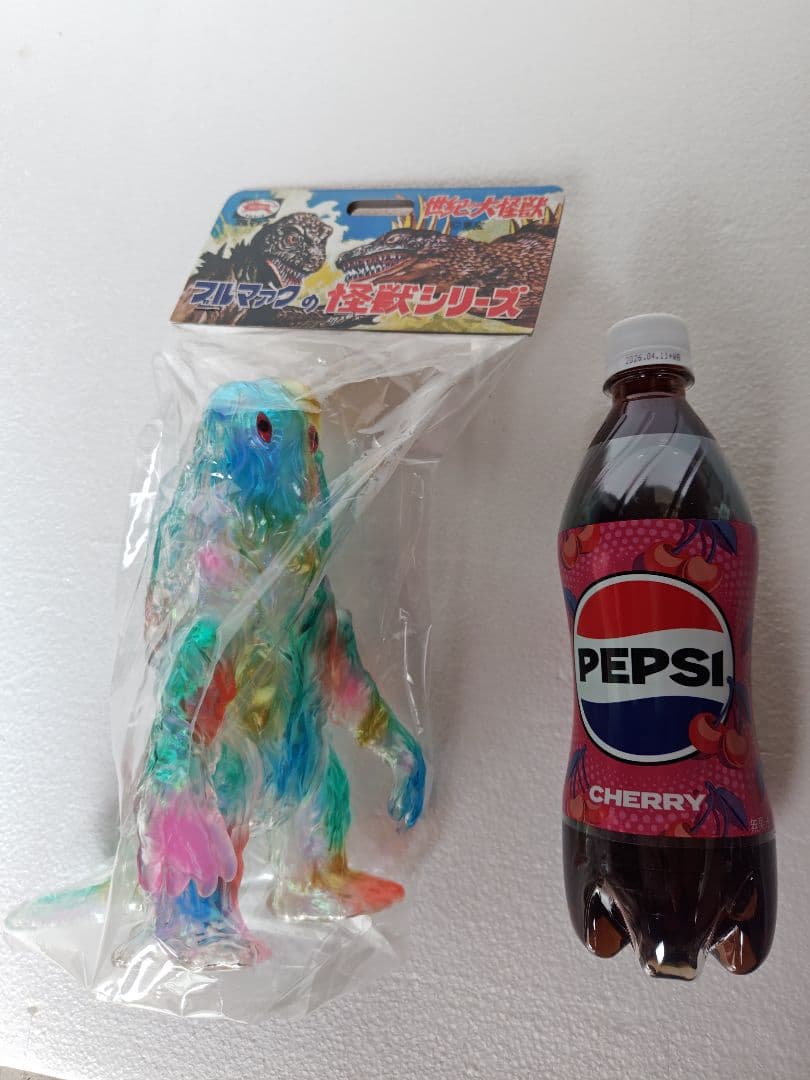 マルマクの怪獣シリーズ 　ヘドラ（オーロラカラー）