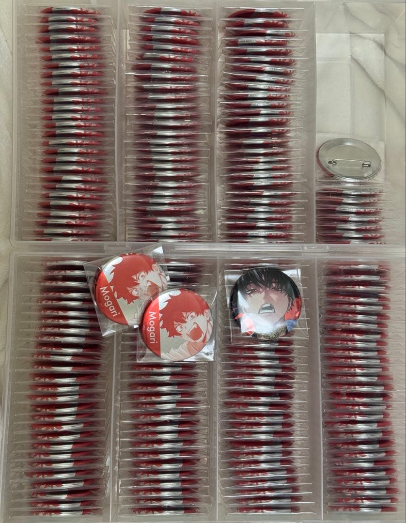 宍喰野虎落　缶バッジ　全200点