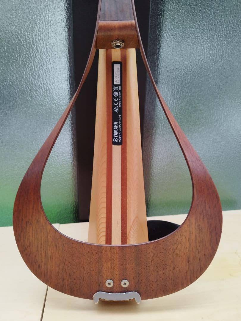 YEV104 エレクトリックバイオリン 4弦 ハードケースと弓付き