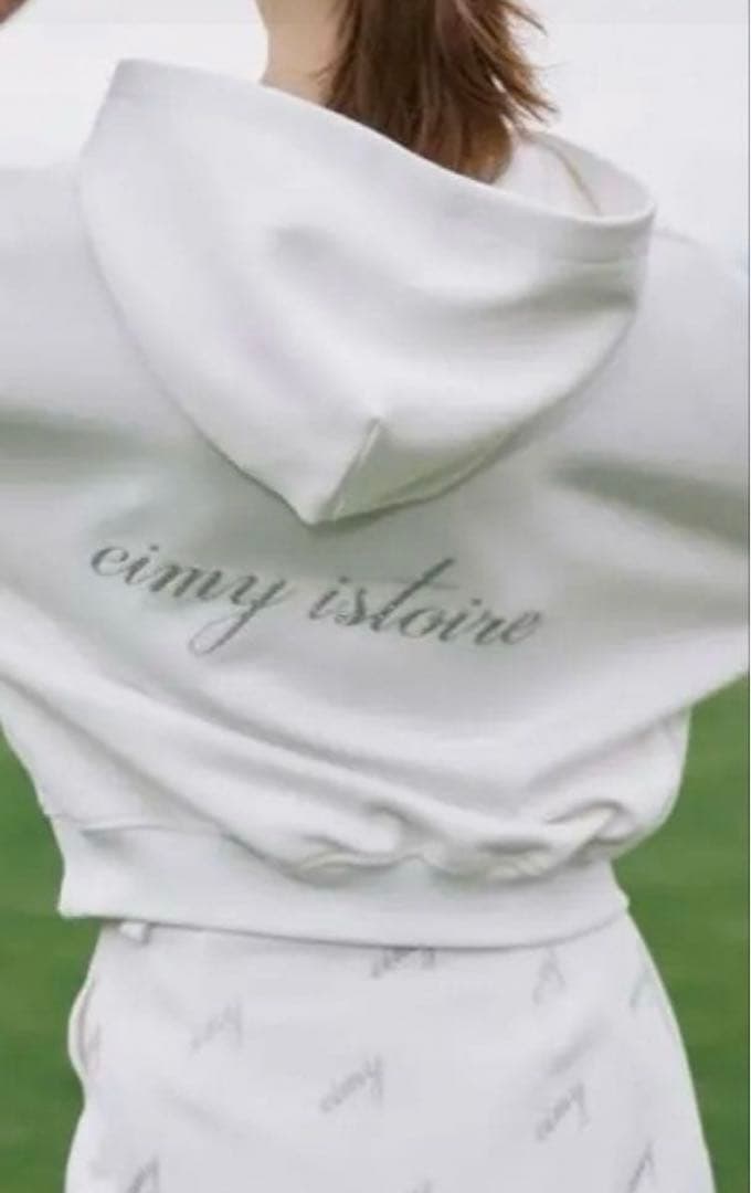 eimy golf glitter ホワイト（ショートフーディー、スカート）