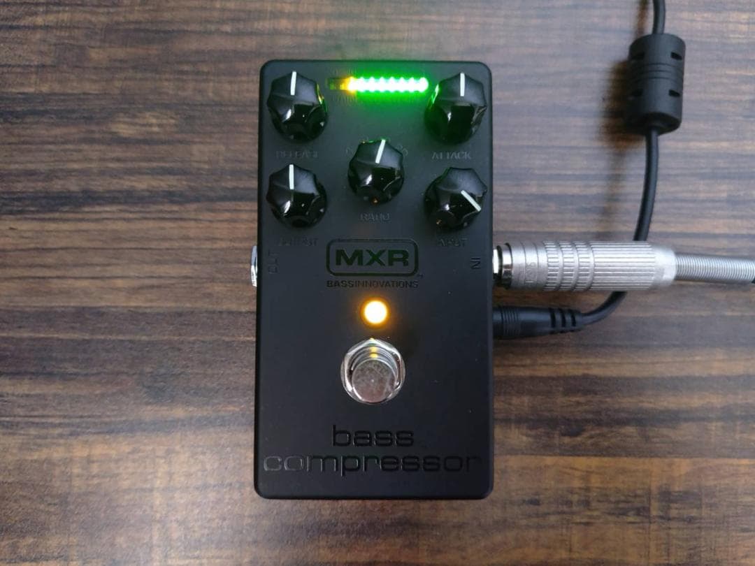 ベース MXR M87B Blackout Series Bass Compressor