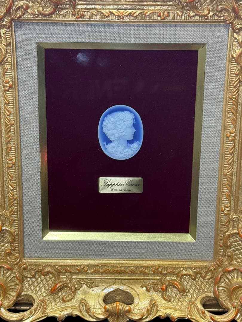 西ドイツ製 ストーンカメオ サファイアカメオ 貴婦人 彫刻 古径額装付