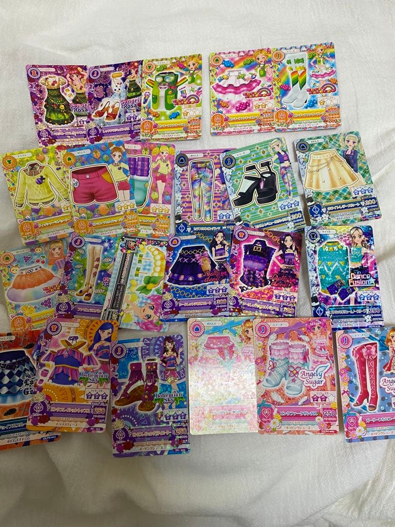 アイカツ! カード142枚【ファイルケースつき】