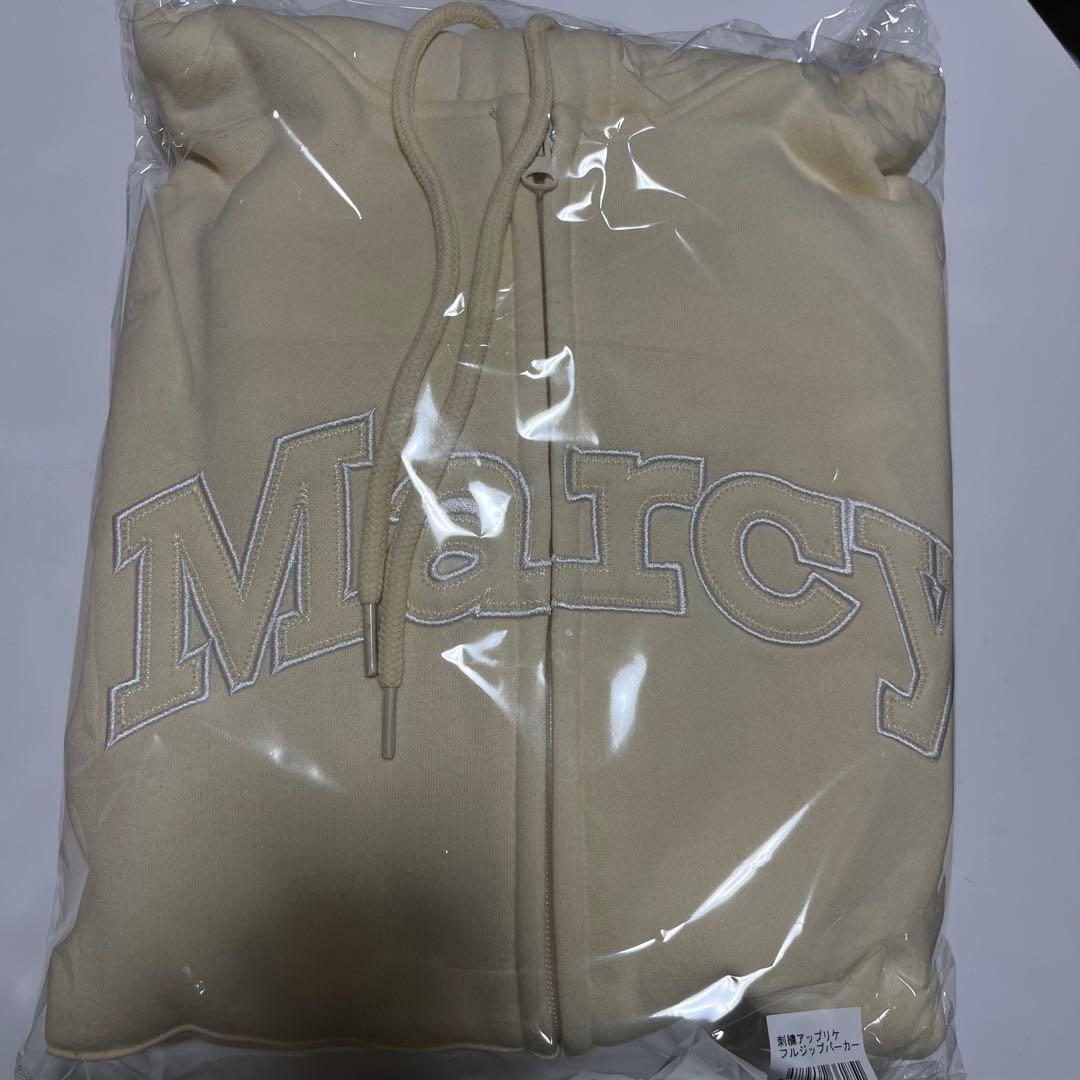 Marcy 刺繍アップリケ フルジップパーカー