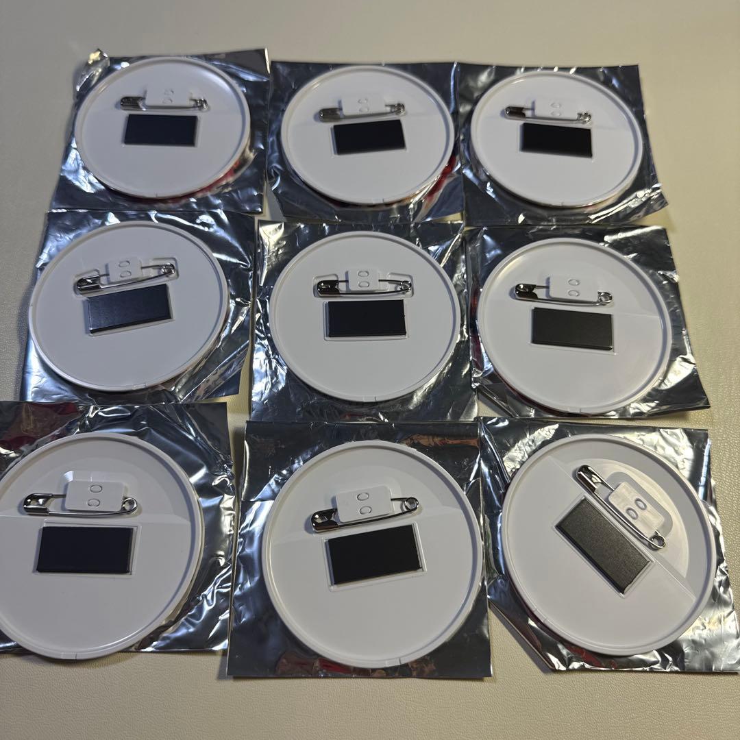 アイカツ　アニON マグネット付きバッジ