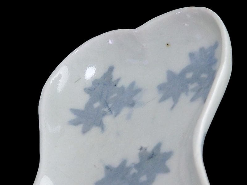 古伊万里　コンニャク印判　紅葉の図　糸巻形変形皿　江戸期　B008AS-CXe