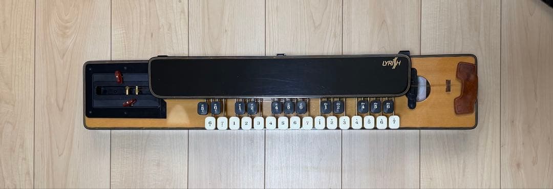 即発送 ライリッシュ(LYRISH)「LSA200」アルト大正琴 ピックアップ付