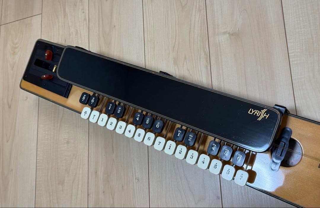 即発送 ライリッシュ(LYRISH)「LSA200」アルト大正琴 ピックアップ付