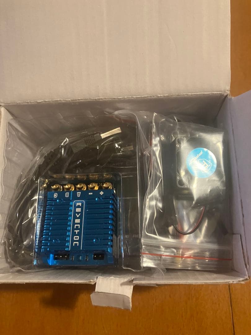 スピードパッション他 ブラシレスアンプ2個＆モーター5個セット