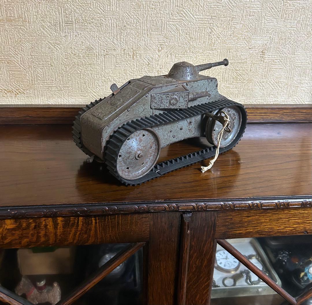 Tri-ang製のブリキ製戦車【アンティーク】