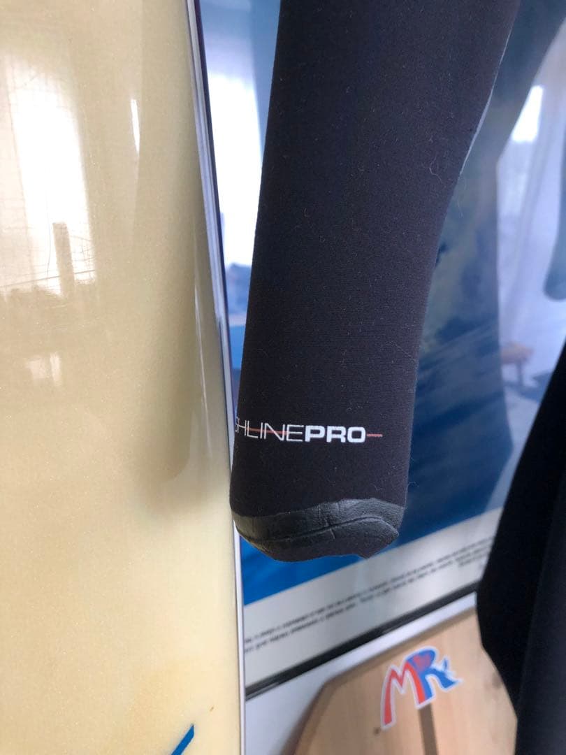 クイックシルバー　ハイラインプロ　フルスーツ　　　オール1ミリ日本製　グーフィー