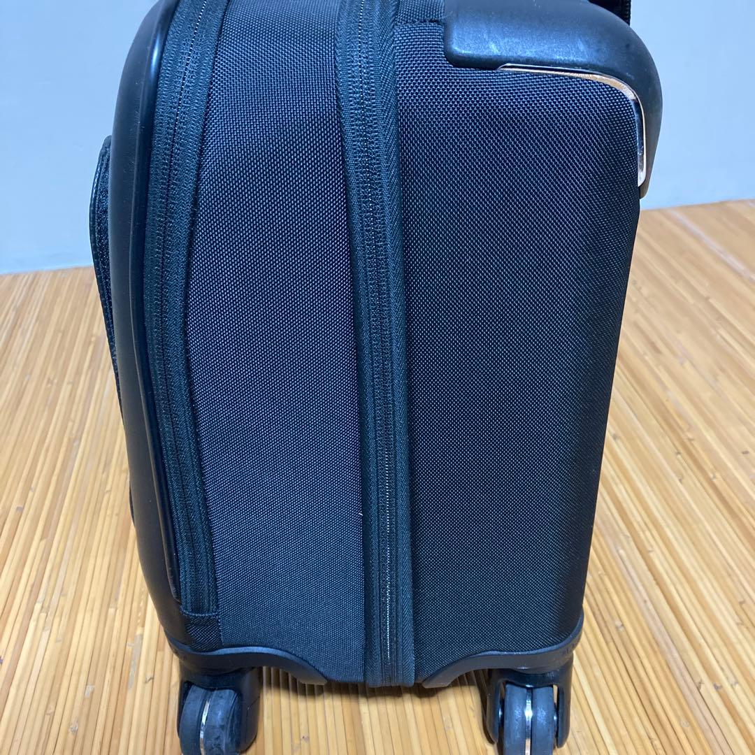 TUMI 25503663D3 ARRIVE 4輪　美品