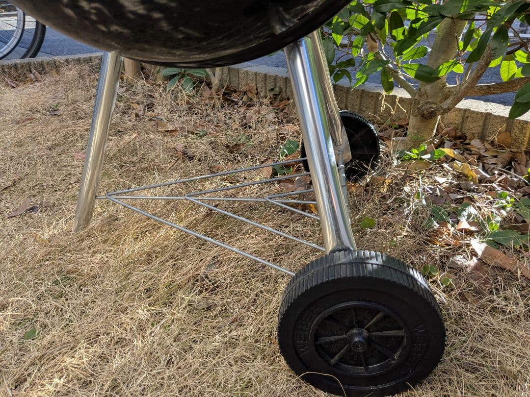 weber(ウェーバー)　グリル　直径47cm　ブラック　収納カバー付き