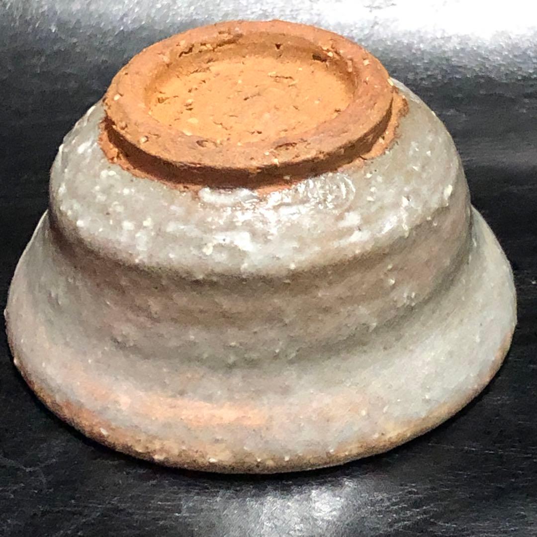 究極の古美術◼️蔵から美しい釉薬の流れた小さな茶碗、お猪口が出て来ました。茶道具