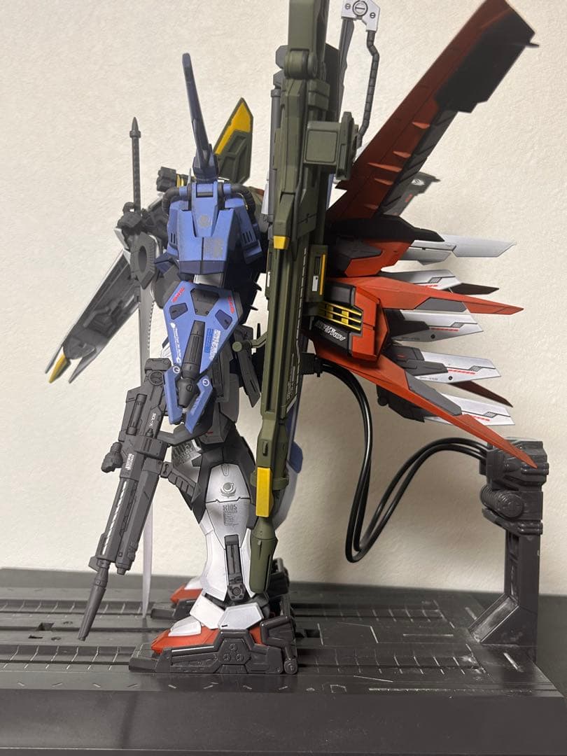 MG パーフェクトストライク塗装品