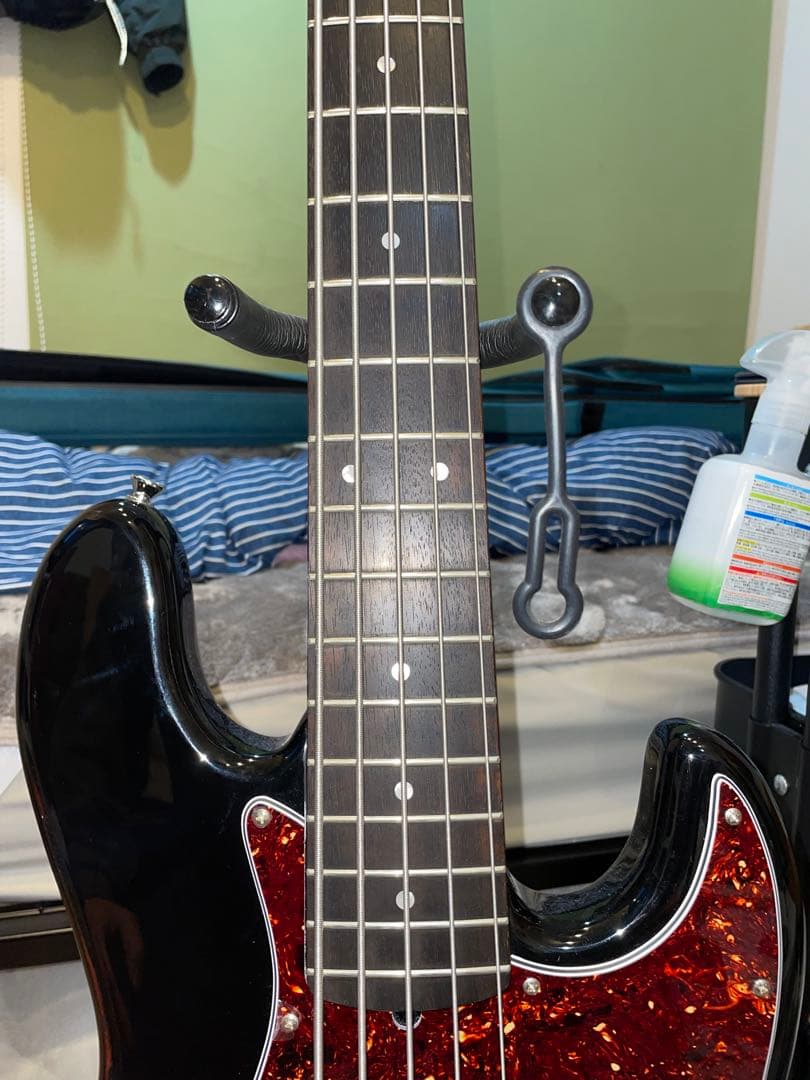 Squier affinity jazz bass v カスタム