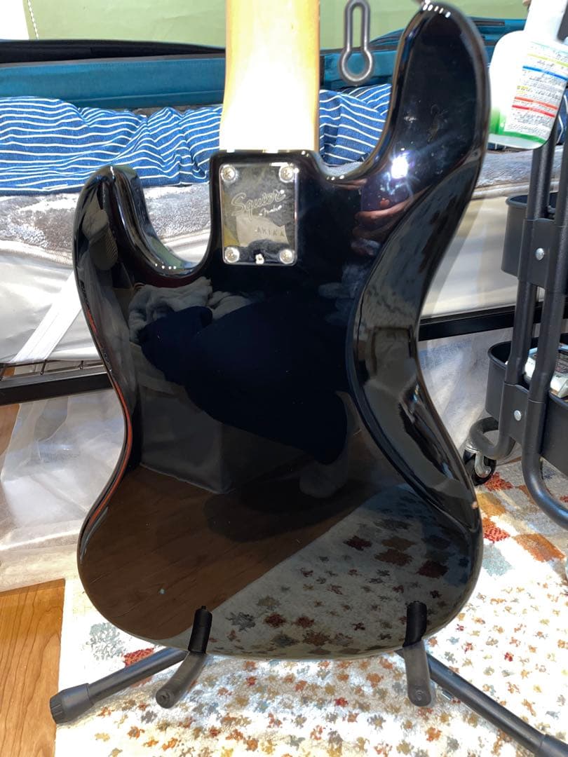 Squier affinity jazz bass v カスタム