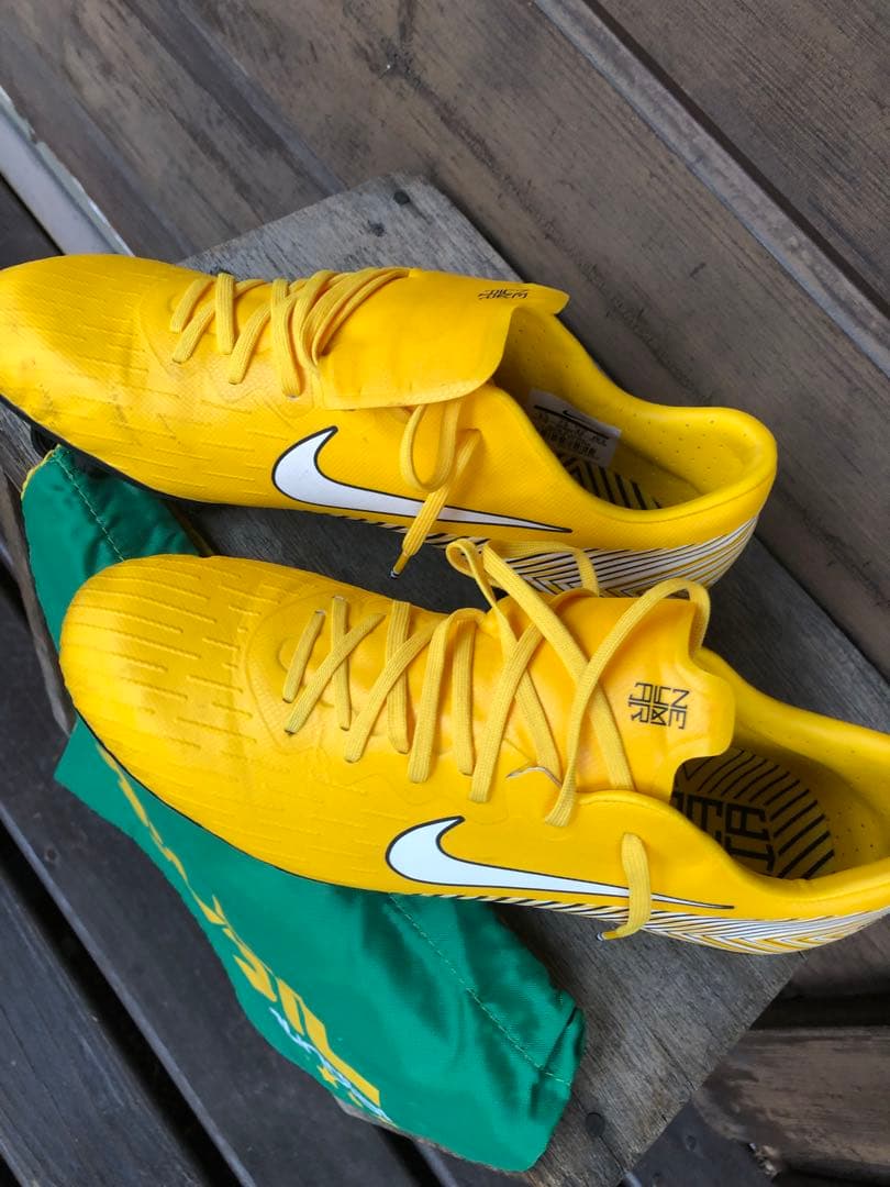 ネイマールモデル　マーキュリアル ヴェイパー 12 PRO NJR HG-V