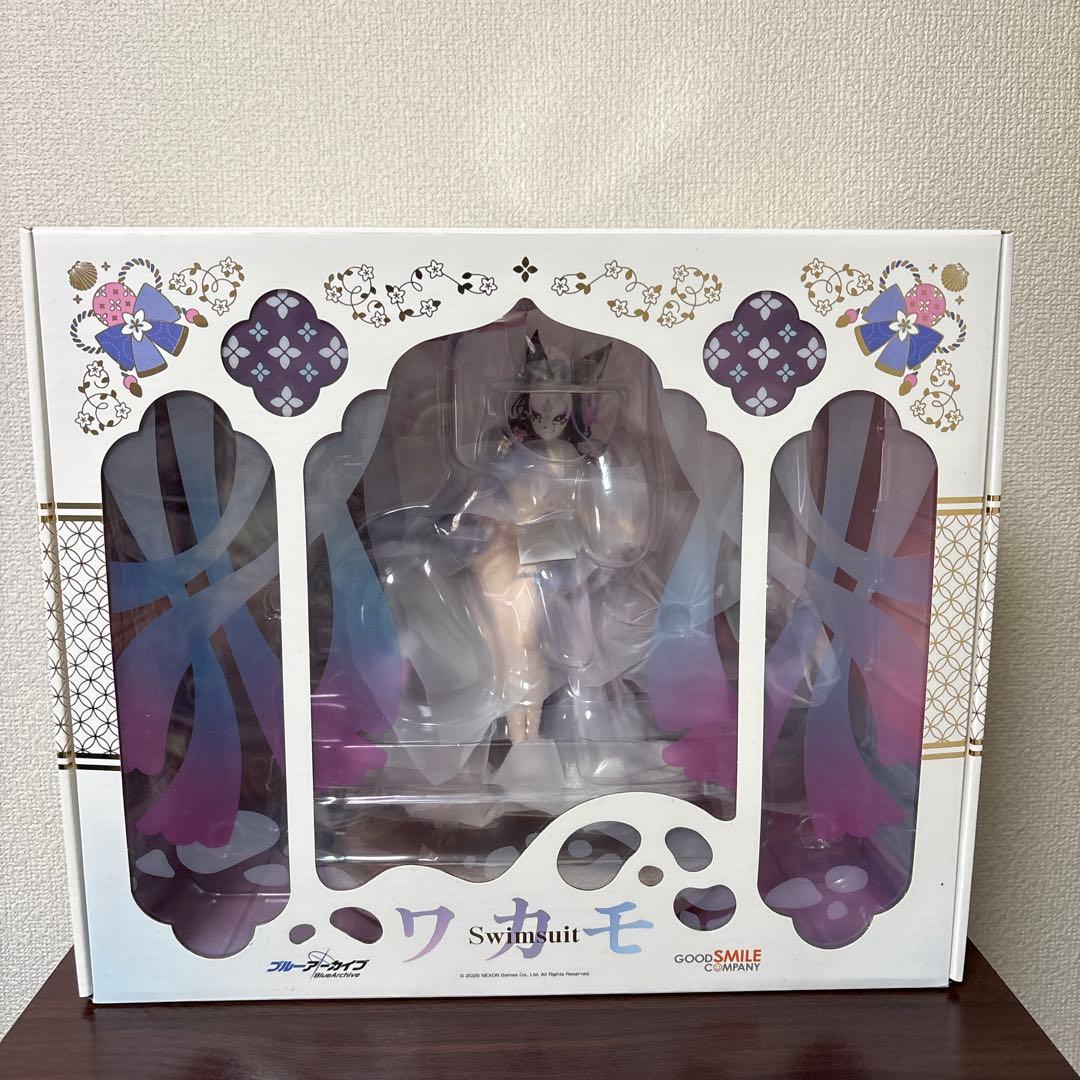 ブルーアーカイブ　水着ワカモ　フィギュア