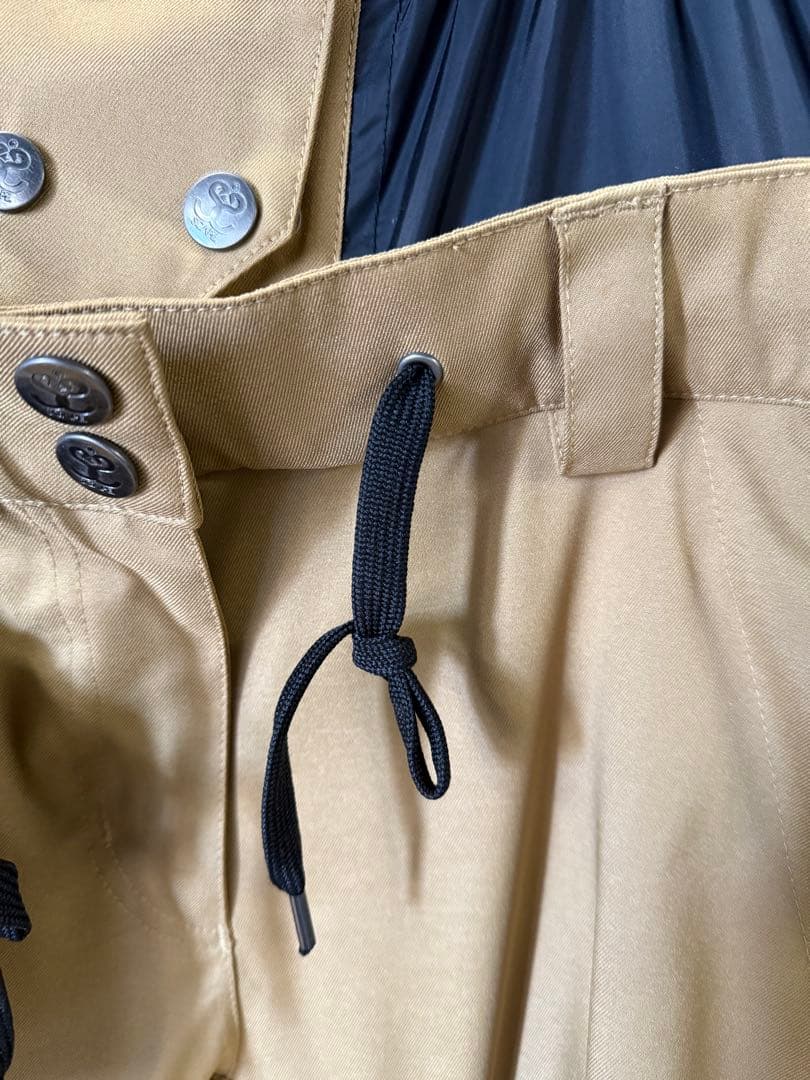 【新品】SCAPE CELES PNT レディースウェア　パンツ　スノーボード