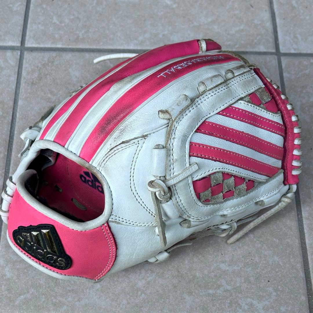アディダス　軟式用グローブ　オールラウンド