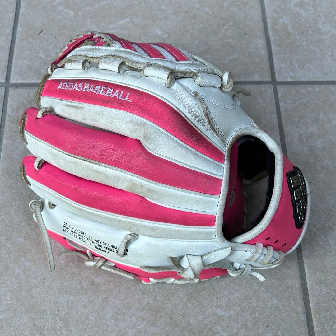 アディダス　軟式用グローブ　オールラウンド