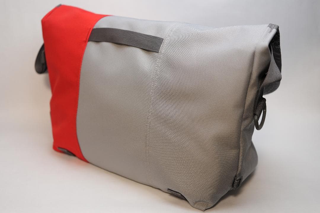 TIMBUK2 Classic Messenger【Mサイズ】