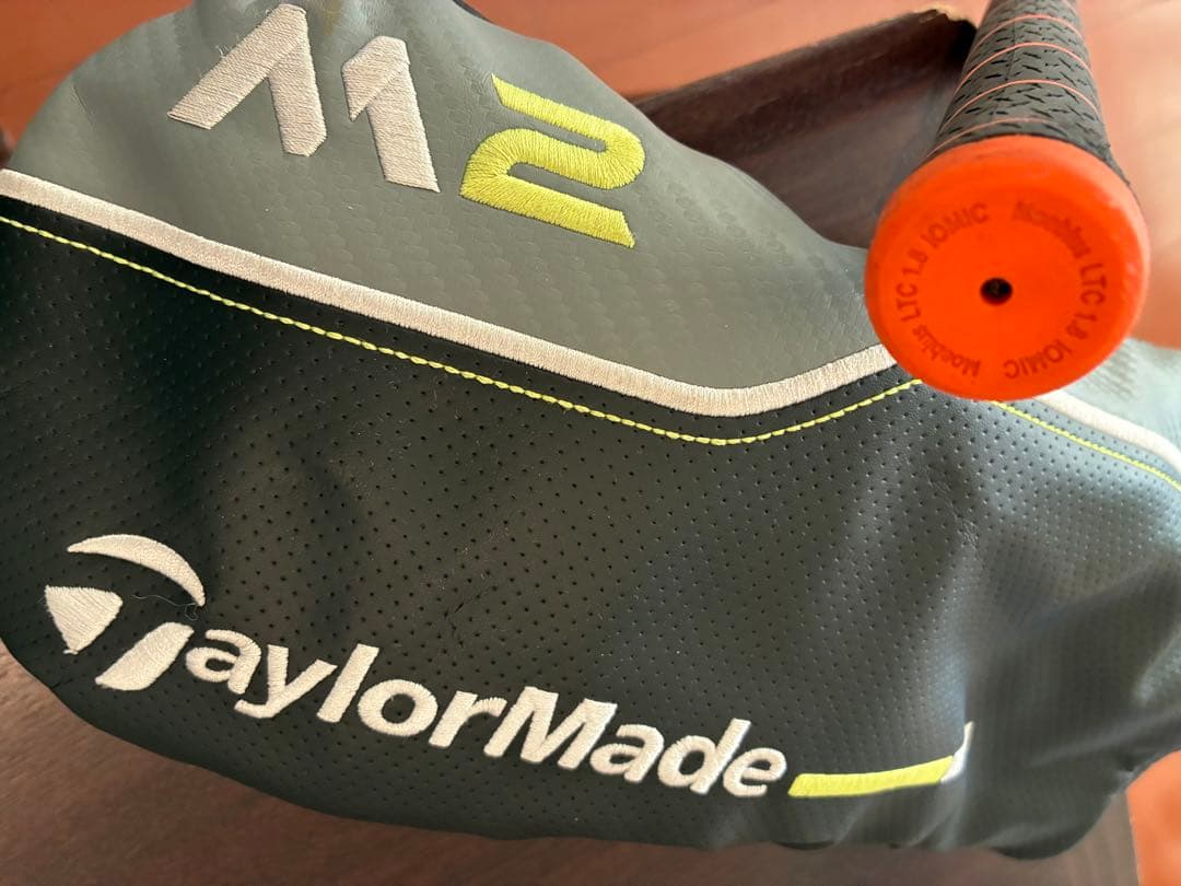 M2 ドライバー　フジクラ56 flex S テーラーメイドスリーブ付き