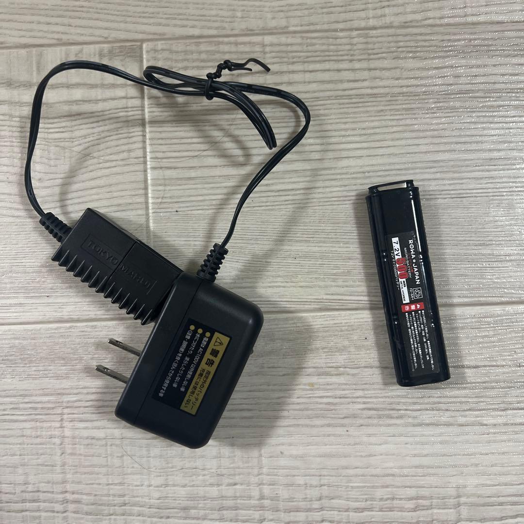 東京マルイM93R 電動ハンドガン　充電器バッテリー付き　100連マガジン×2本