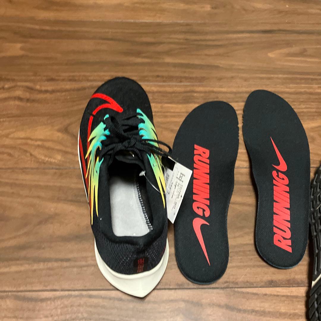 ナイキ　ズームライバルフライ　タグ付き未使用品　25.5