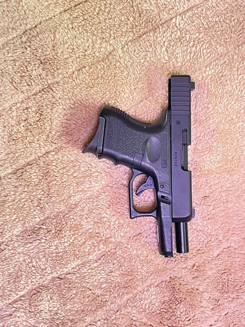 東京マルイ　グロック26 ニューガスブローバック　可変ホップアップ