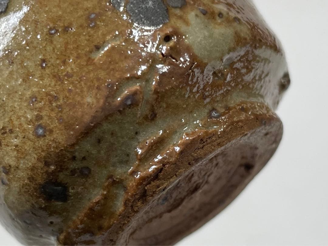 陶芸家　作家物　西岡小十　絵唐津　ぐい呑　古唐津　酒器　酒盃　共箱