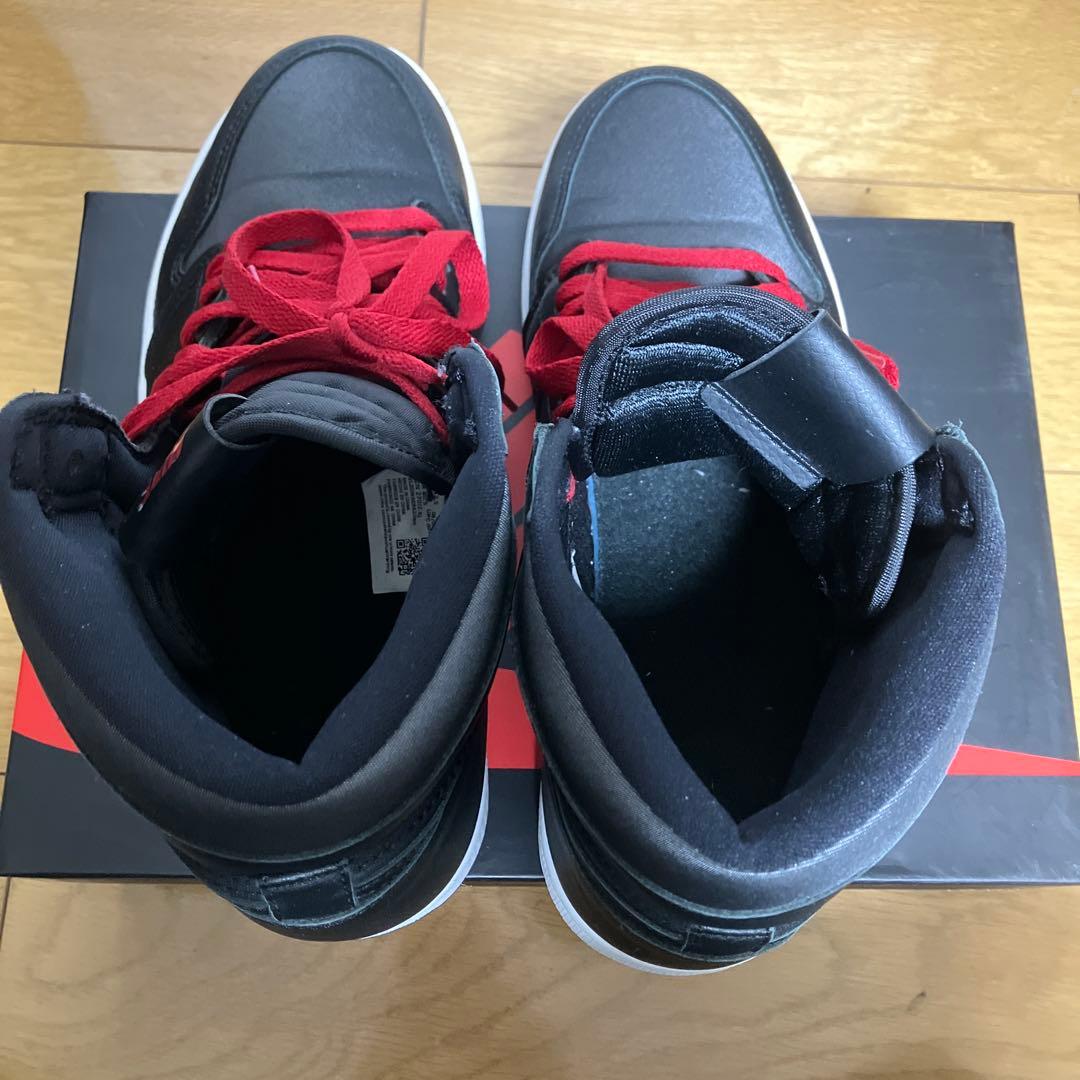 エアジョーダン1 レトロ ハイ OG ブラック/レッド サイズ9