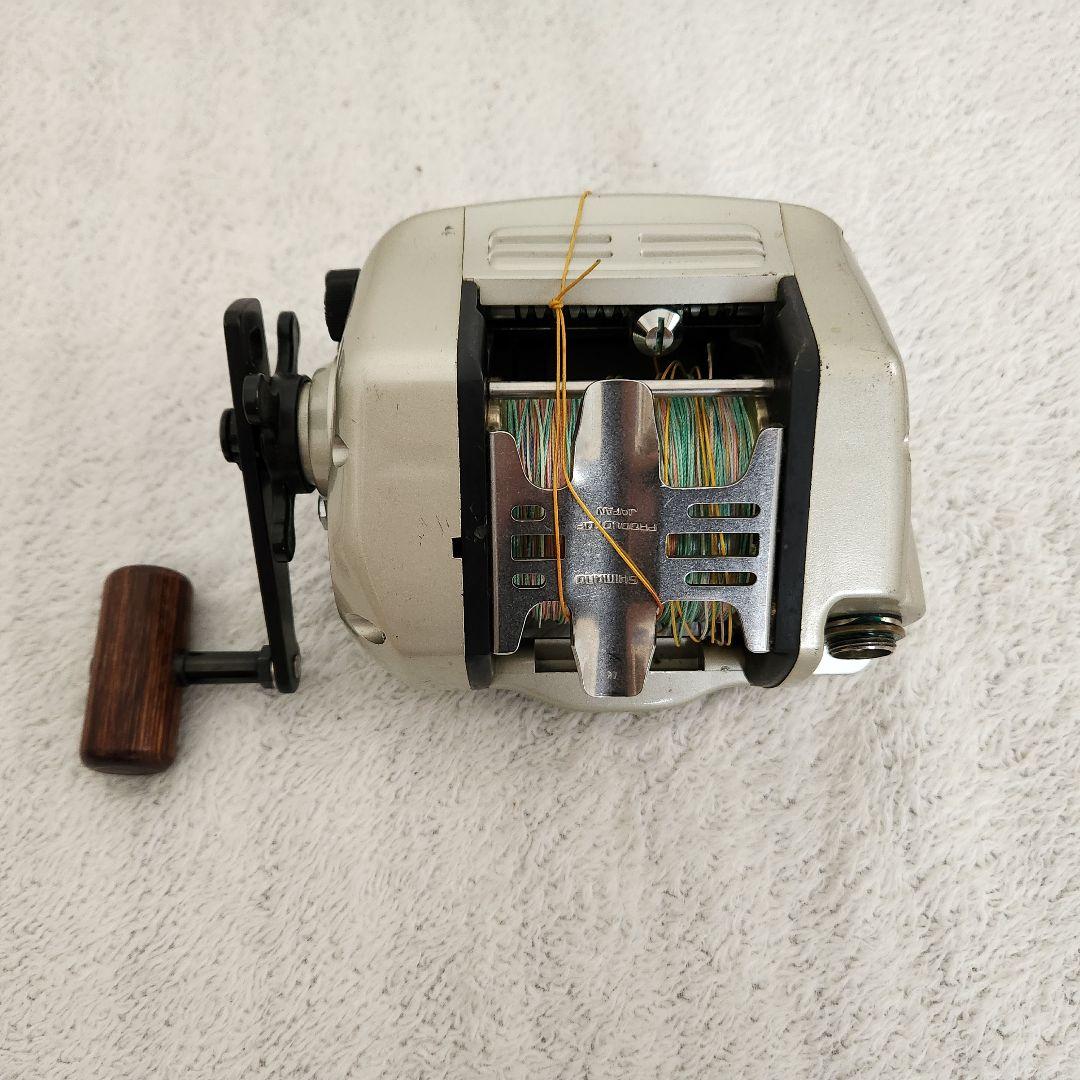 シマノSLS TM 4000 電動リール　オマケ付き画像有りシマノ真鯛スペシャル