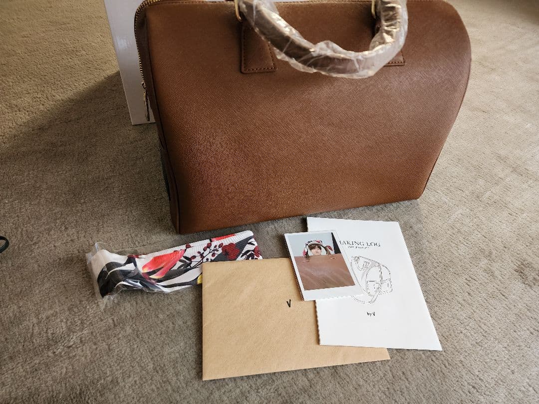 BTS V アーティストメイド ボストンバッグ