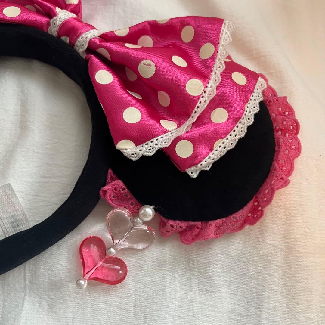 ディズニー　ミニー　水玉　ビーズ　カチューシャ　ピンク　イヤリング