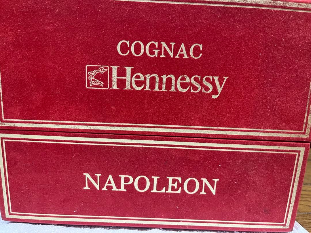 ウイスキー Hennessy Napoleon Silver Top Decanter