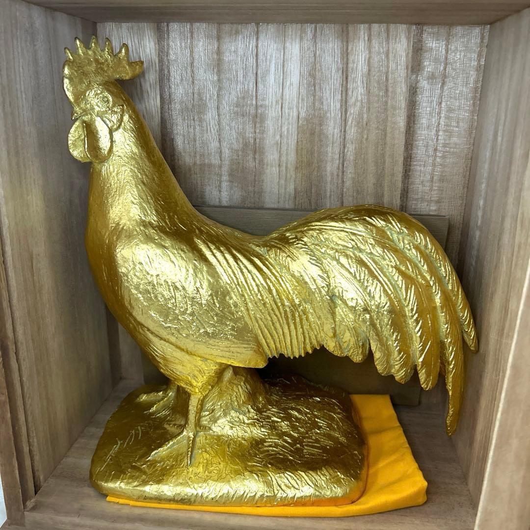 御神鶏　ブロンズ製•本金箔仕上　富永直樹