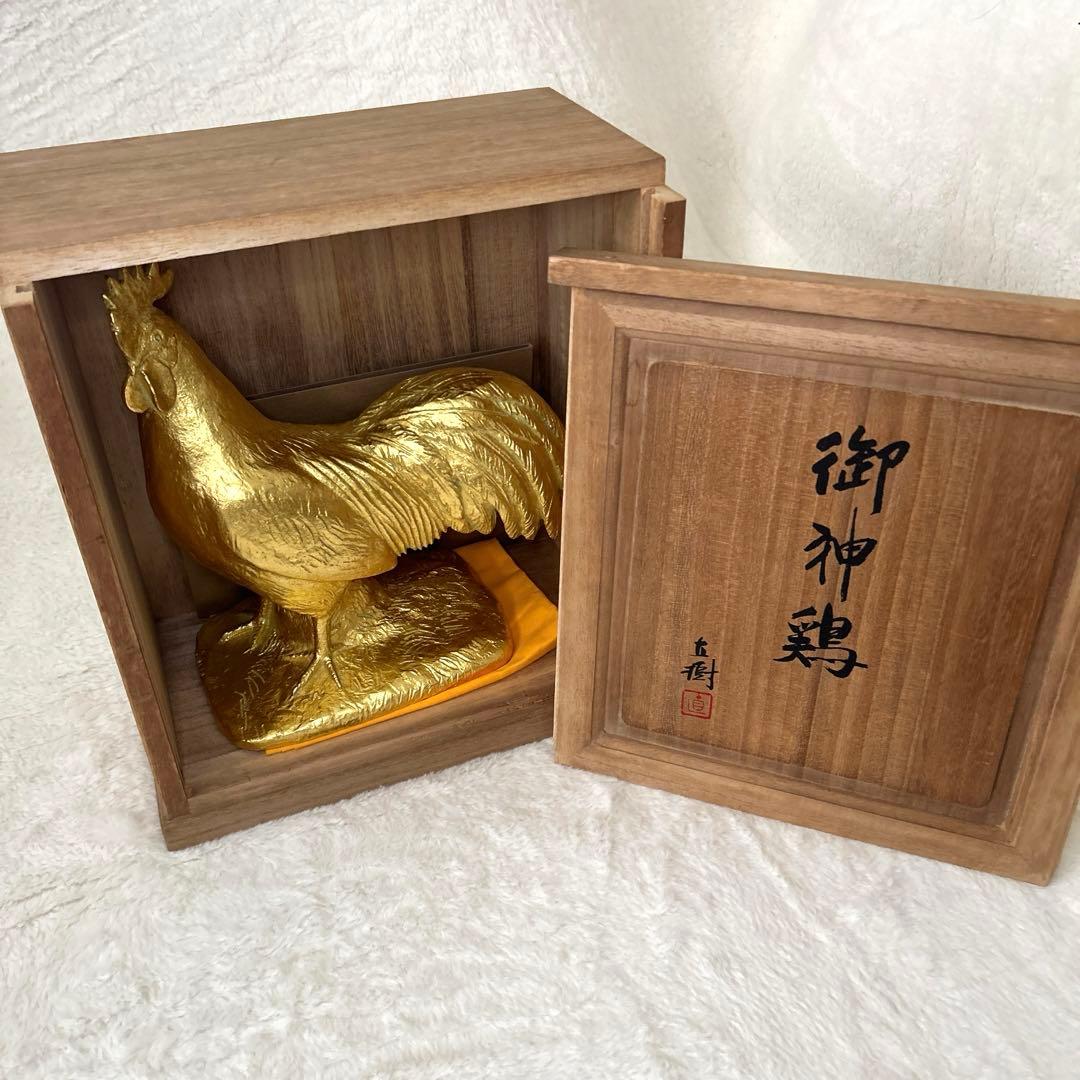 御神鶏　ブロンズ製•本金箔仕上　富永直樹