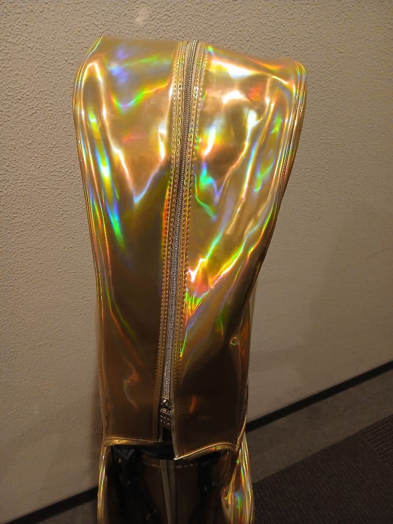 ゴールドゴルフバッグ