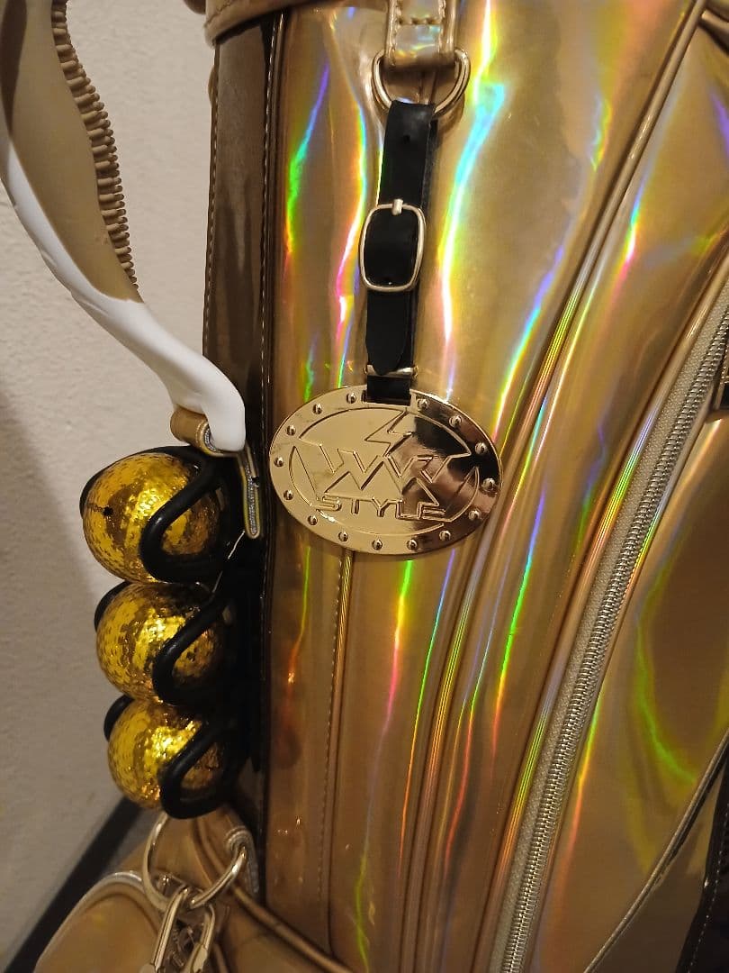 ゴールドゴルフバッグ