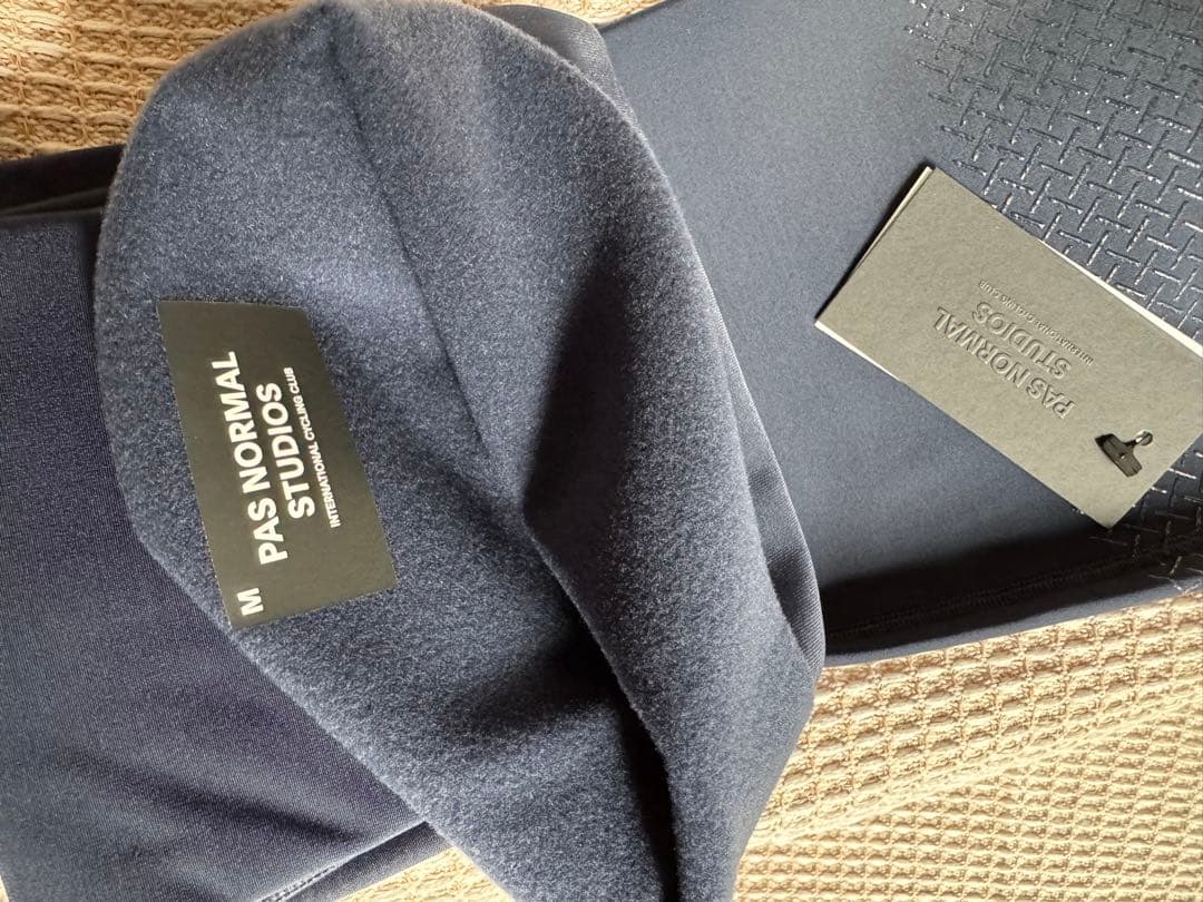 【タグ付き未使用】PAS NORMAL STUDIOS ロゴレッグウォーマー M