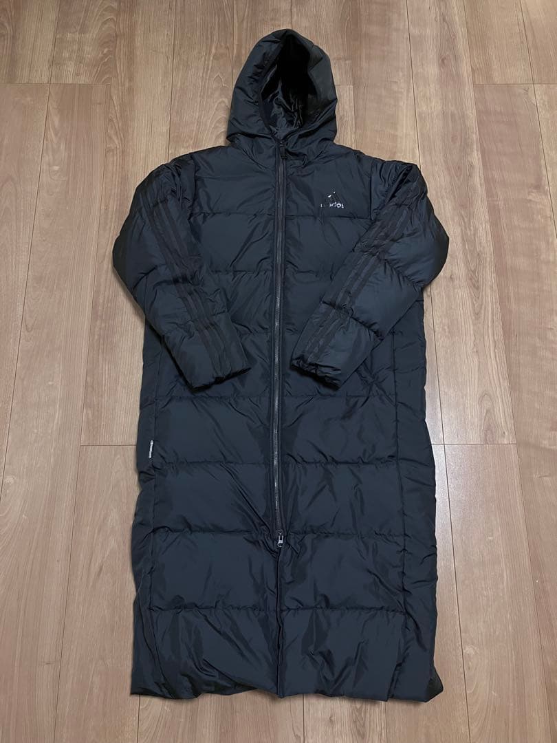 ピピ　新品・未使用品　adidas ロングダウンコート　ベンチコート