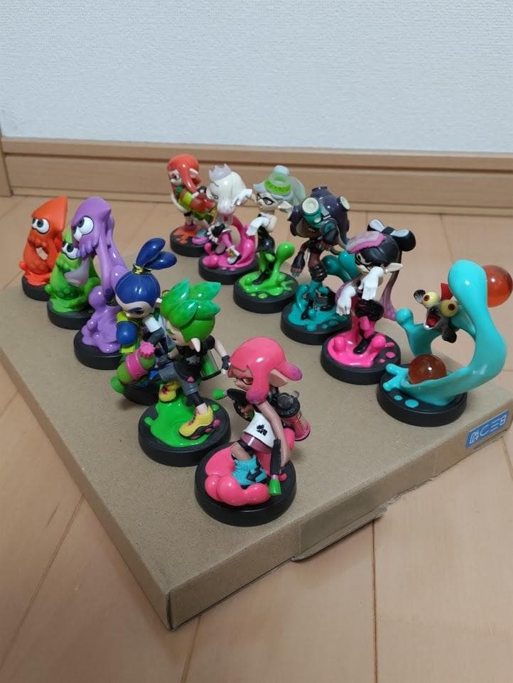 【送料無料・美品】任天堂 アミーボ amiibo 「スプラトゥーン」１２個